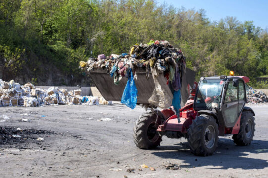 garbage-waste-collection-richmond-hill